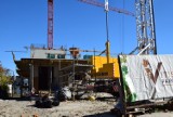 W Sandomierzu trwa budowa nowoczesnych apartamentowców Vitis Park. Zobacz, jak idą prace. Kiedy inwestycja będzie gotowa? Zdjęcia