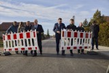 W gminie Dębno wykorzystali rządowe dofinansowanie na budowę ważnego odcinka drogi w Dębnie oraz mostu w Woli Dębińskiej