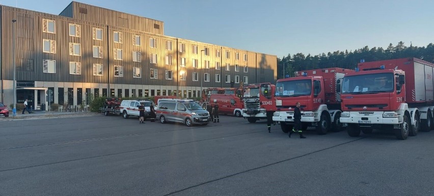 Polscy strażacy spędzili noc w Norymberdze na terenie...