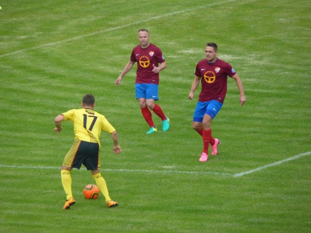 Piłkarze Gwardii Koszalin zremisowali na swoim boisku z Polonią Środa Wielkopolska 2:2
