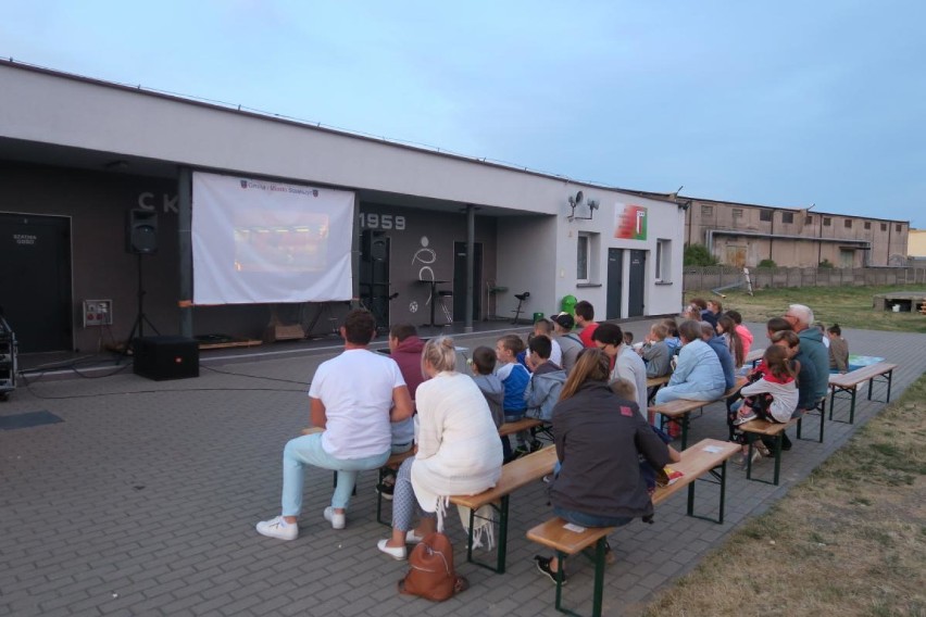 Gmina Stawiszyn. Kino letnie w Zbiersku i Stawiszynie