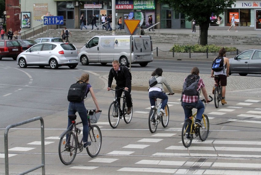 - Budowa drogi dla rowerów wzdłuż ul. Traugutta
- Budowa...