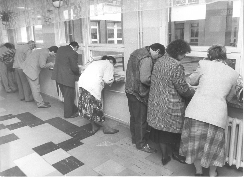 Wrocław. Rok 1989. Tak wtedy wyglądało miasto i jego mieszkańcy. Zobaczcie!  (UNIKATOWE FOTOGRAFIE)