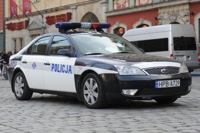 Policja jest na miejscu wypadku