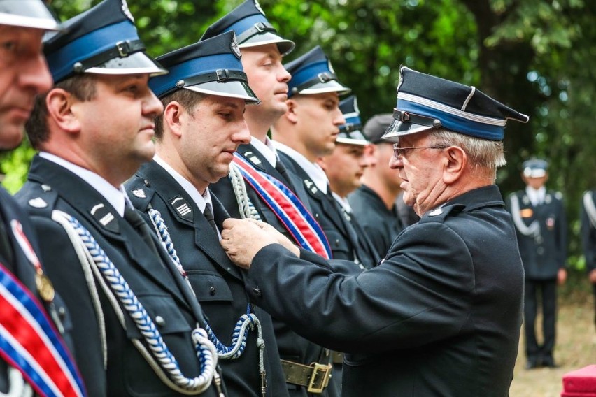 Wielki jubileusz 175-lecia Ochotniczej Straży Pożarnej w Dąbrówce Wielkopolskiej [dużo zdjęć]