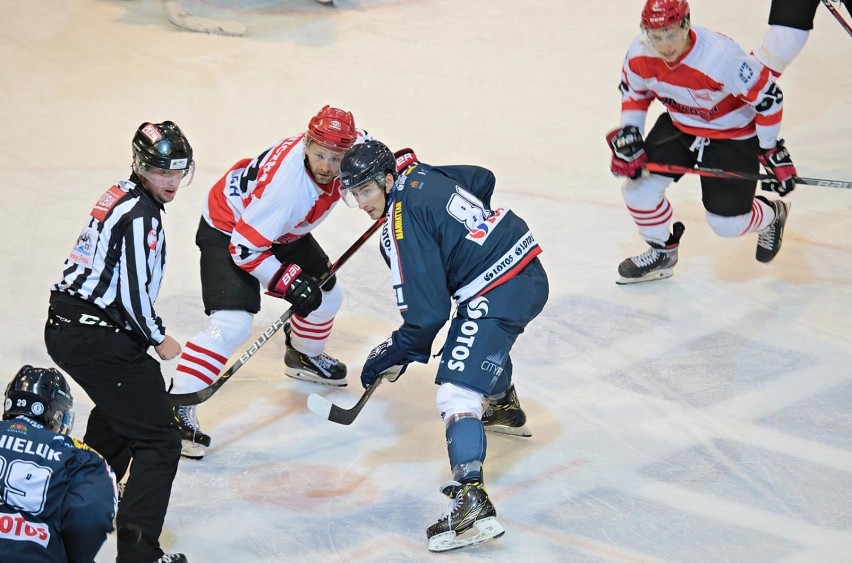 Lotos PKH Gdańsk pokonał Comarch Cracovię 2:1 po karnych