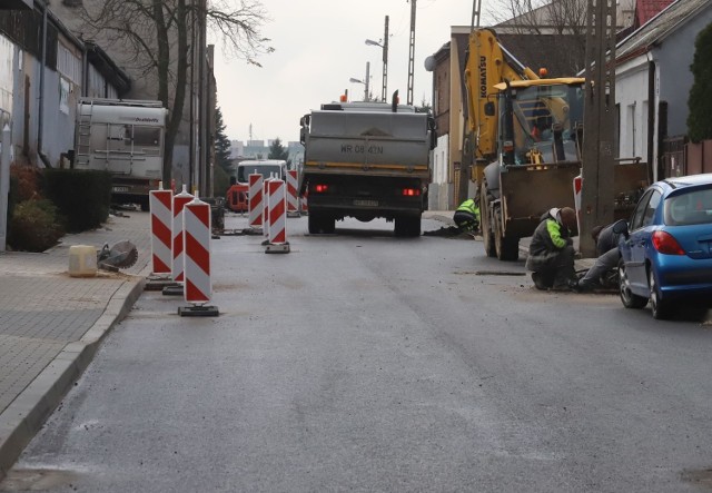 Na ulicy Dąbrowskiego, na radomskich Glinicach, zakończono już wymianę kanalizacji.