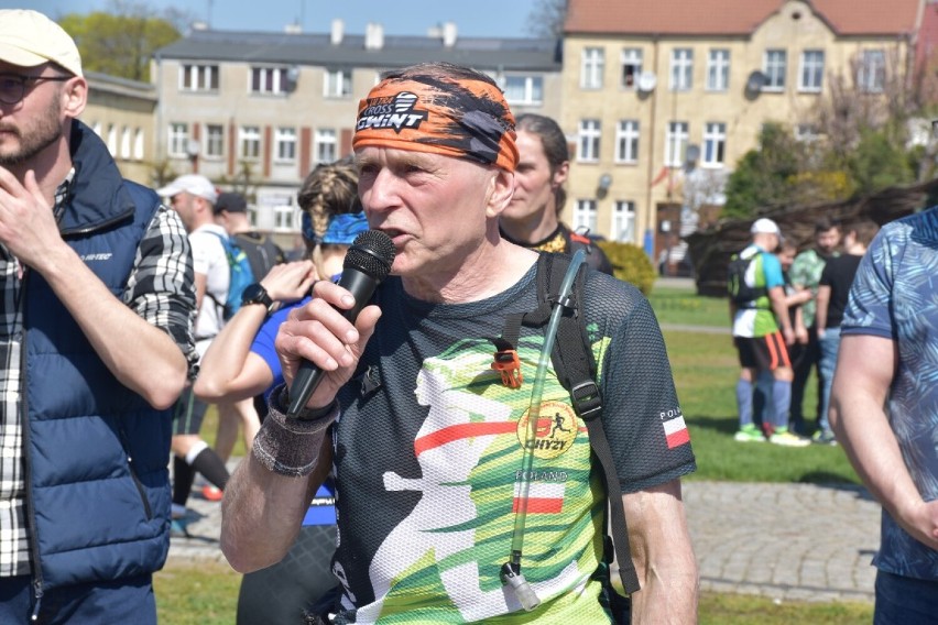 I wystartowali! Przed biegaczami aż 55 km!