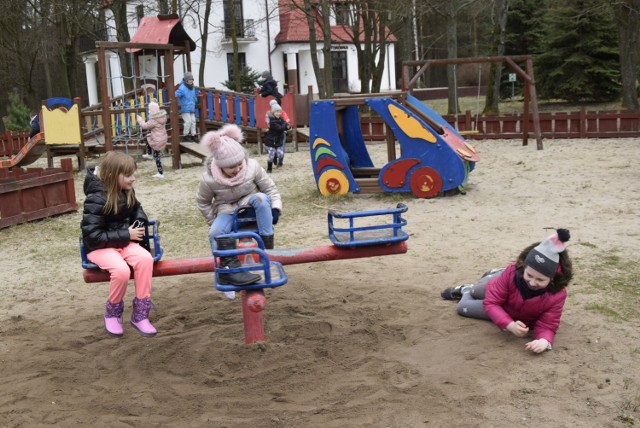 Grabskie Sioło. Stary plac zabaw zostanie zastąpiony przez nowy