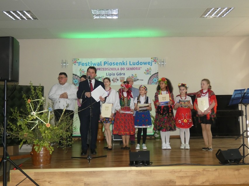Konkurs piosenki ludowej „Od Przedszkola do Seniora” w Lipie Górze