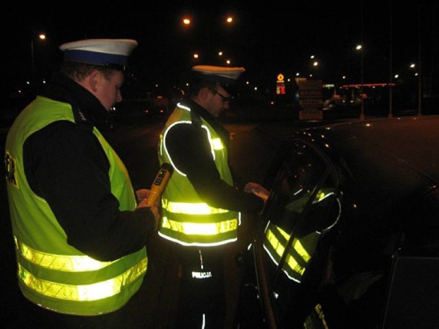 Policja apeluje do seniorów – noście odblaski!