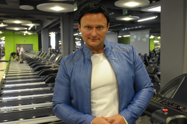 Konrad Gaca to znany w całej Polsce, a pochodzący z Lublina ekspert od odchudzania i zdrowej diety