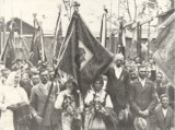 Odsłonięcie tablicy upamiętniającej Wielki Strajk Chłopski z 1937 roku w Jarosławiu