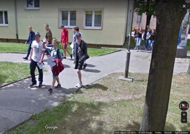 Zdjęcia do Google Street View w Inowrocławiu wykonywano już kilkakrotne. Choć twarze są automatycznie zamazywane, to może rozpoznajecie siebie, rodzinę, przyjaciół lub sąsiadów. Sprawdźcie, kogo przyłapał Google w naszym mieście >>>>>