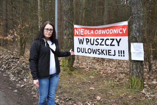 Agnieszka Barwacz protestuje przeciwko wycince Puszczy Dulowskiej