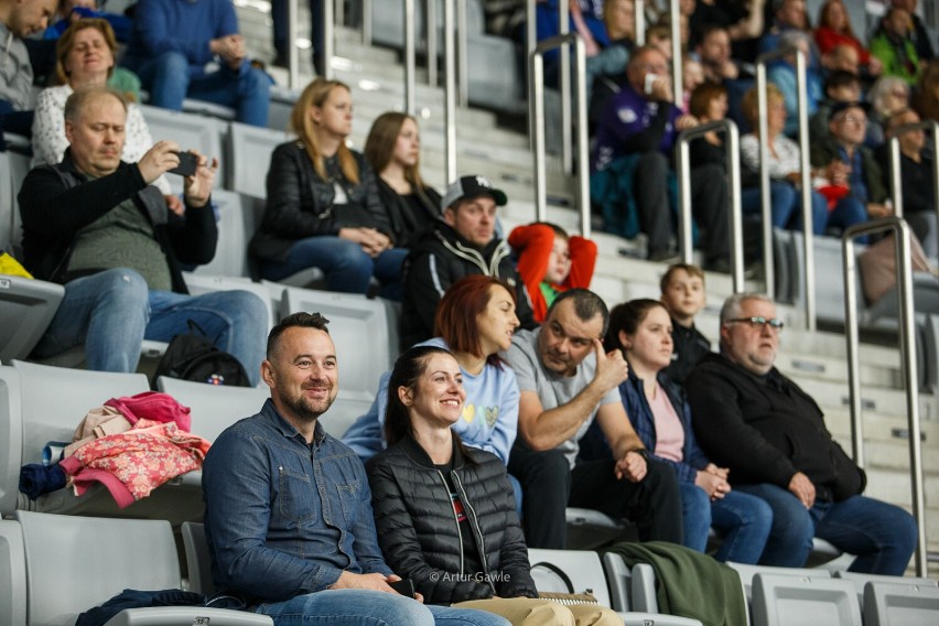 Smutek w Arenie Jaskółka Tarnów. Unia przegrała ostatni mecz w tym sezonie przed własną publicznością. Zdjęia