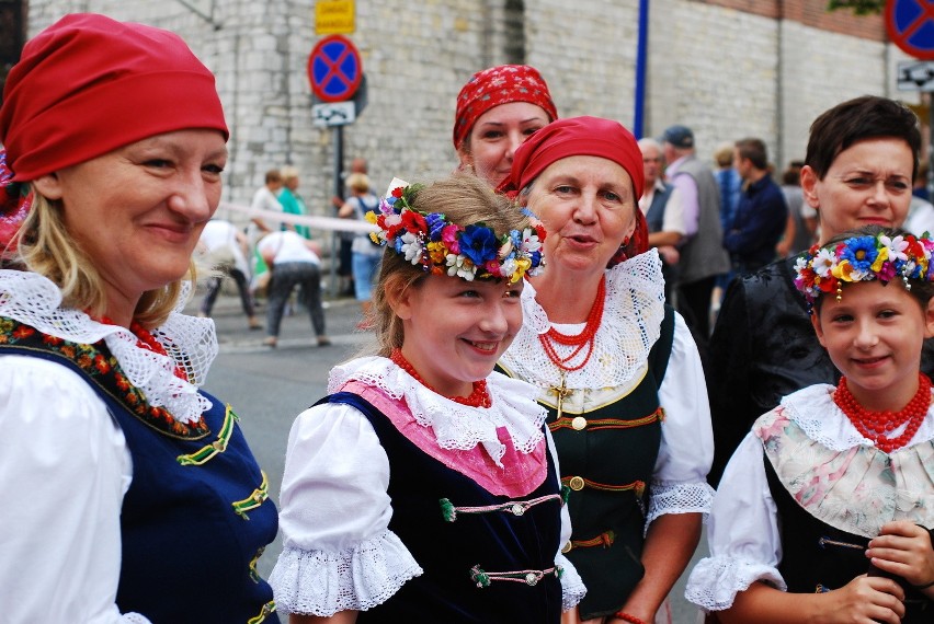 Pielgrzymka kobiet i dziewcząt do Matki Boskiej Piekarskiej