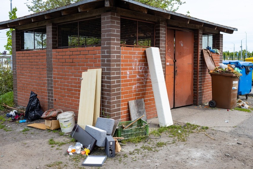 Odpady gabarytowe są poważnym problemem w Szczecinie? Mieszkańcy szukają pomocy