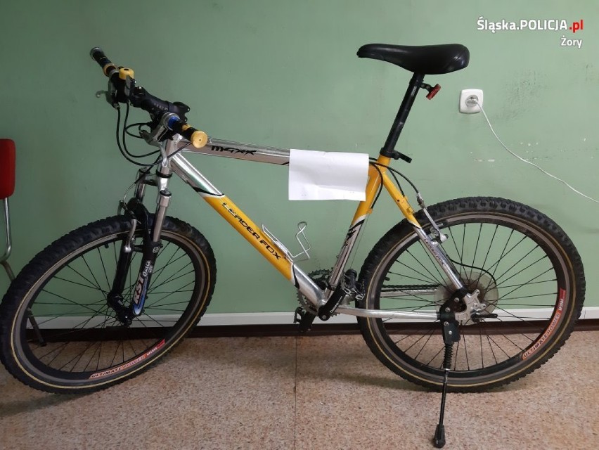 Policjanci z Żor odzyskali skradziony rower. Znasz jego właściciela? [ZDJĘCIA]