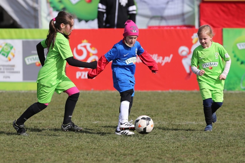 Z podwórka na Stadion o Puchar Tymbarku