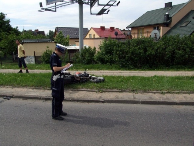 20.05.2013 Zderzenie motocyklisty i samochodu na ul. Piłsudskiego w Płocku