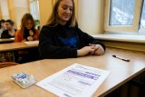 Najtrudniejsze zadania maturalne z języka polskiego w 2022 roku. To one sprawiły absolwentom najwięcej problemu
