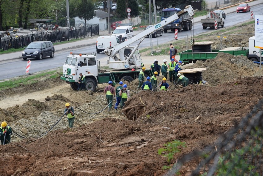 Na Spokojnej powstaje mała, północna obwodnica Tarnowa [ZOBACZ ZDJĘCIA]