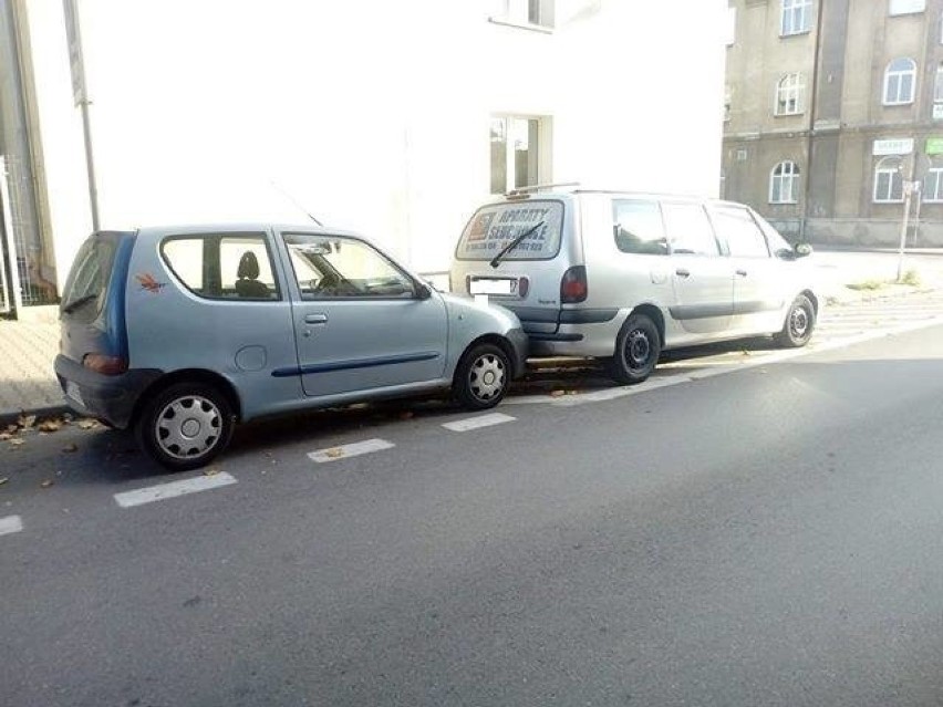 Mistrzowie parkowania z Chrzanowa. Zobaczcie zdjęcia, jak ci kierowcy zostawili samochody! 23.09.2020