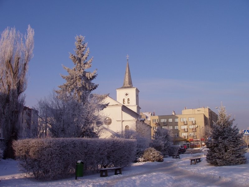 Fragment Placu Wolności z kościołem poewangelickim w Sztumie