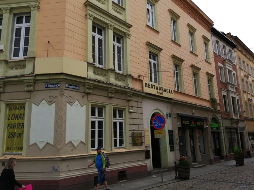 Ulica Gdańska w Wałbrzychu na aktualnych zdjęciach