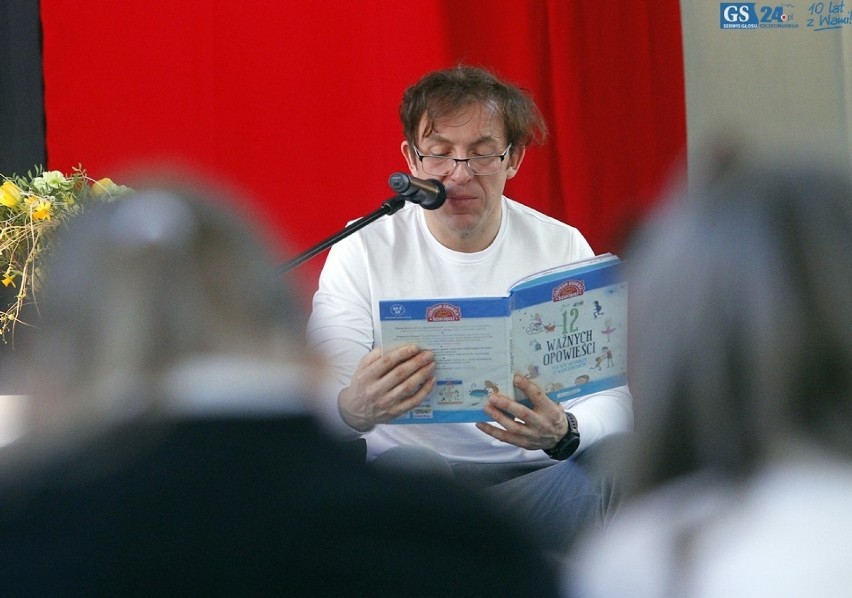 Marek Kolbowicz czytał uczniom w SP nr 5 w Szczecinie [zdjęcia]