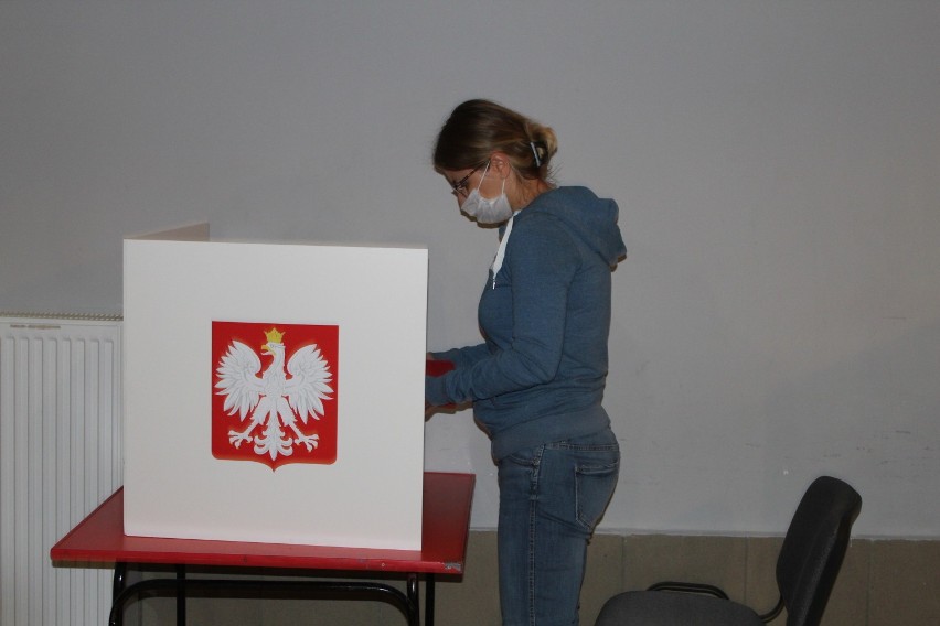 Wybory prezydenckie 2020. Powiat hrubieszowski ruszył do urn. Zobacz zdjęcia 
