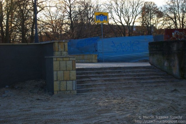 Wejście na plażę.
Fot. Marcin Trzaska