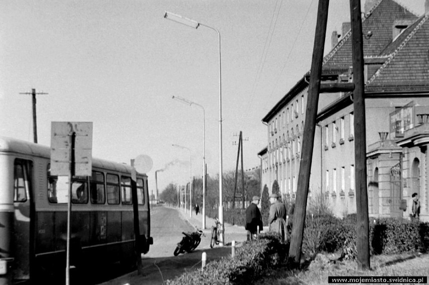 Fabryka Wagonów Świdnica na zdjęciach z lat 70. Kiedyś pracowało tu pół miasta! 