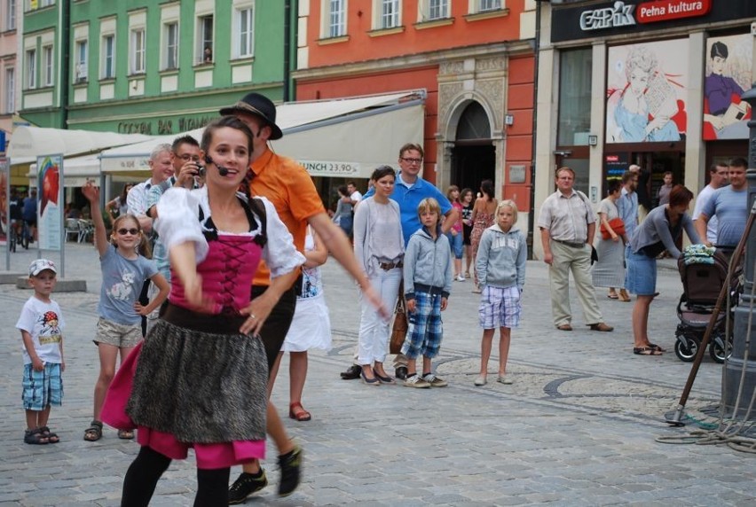 Międzynarodowy Festiwal Sztuki Ulicznej BuskerBus 2012 we Wrocławiu (ZDJĘCIA)