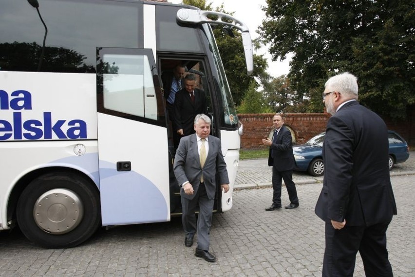 Tuskobus bez Tuska we Wrocławiu (ZDJĘCIA)