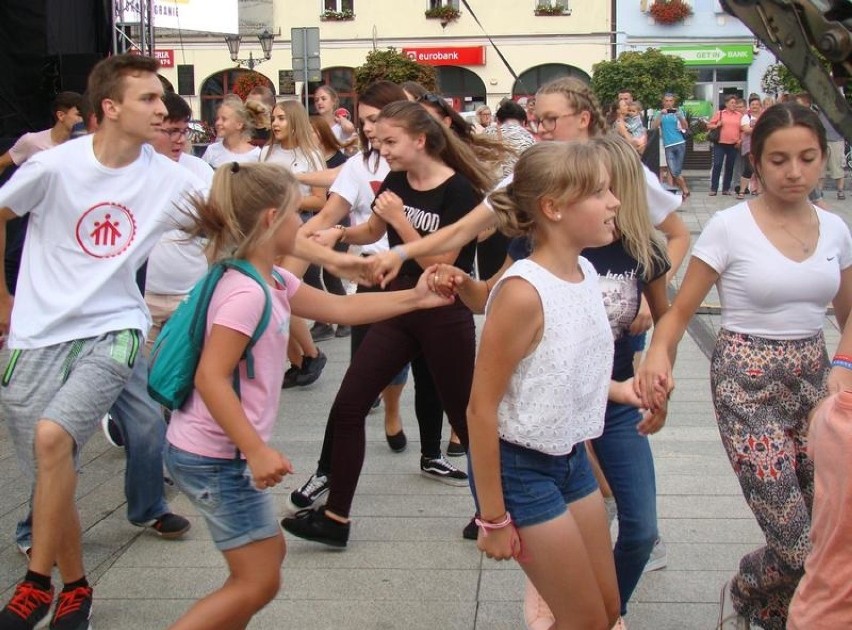 Roztańczony Rynek w Oświęcimiu podczas święta patrona miasta [ZDJĘCIA]