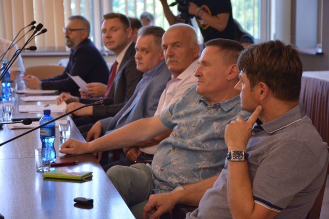 Nowa Rada Rynku Pracy spotkała się w starostwie powiatowym w Radomsku