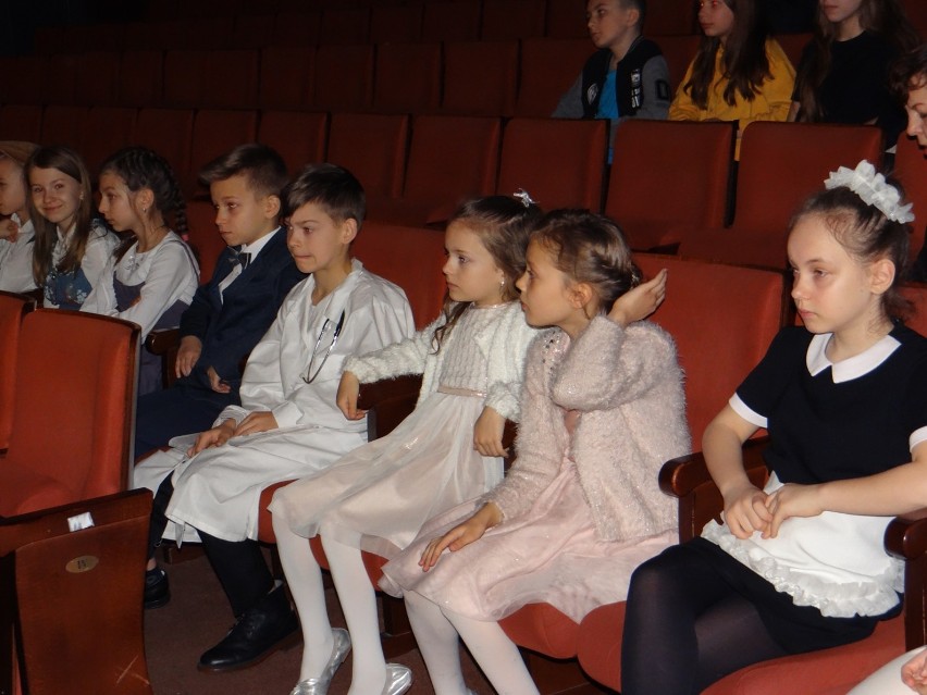 Radomsko: XVIII Przegląd Małych Form Teatralnych w MDK [ZDJĘCIA, FILM]