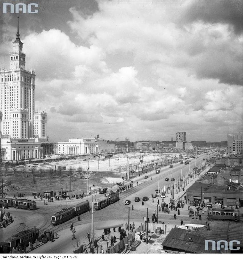 Warszawa lat 50. i 60. [ZDJĘCIA]