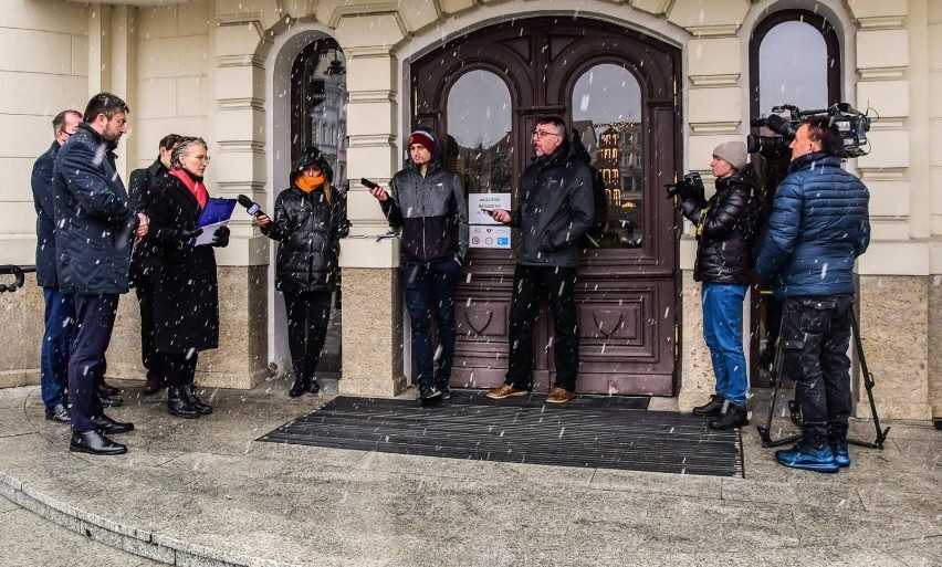 Nadzwyczajna sesja Rady Miasta Bydgoszczy odbędzie się...