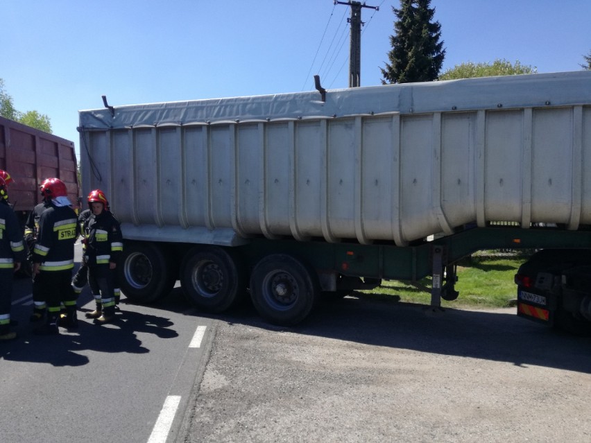 Wypadek pod Grudziądzem. 41-latek trafił do szpitala w poważnym stanie [zdjęcia]