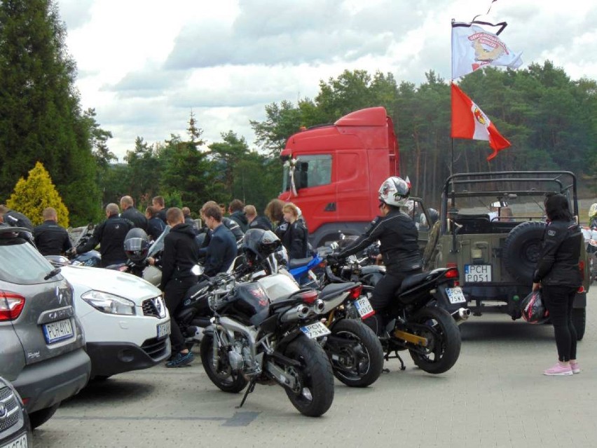 Motocykliści pożegnali swojego kolegę śp. Michała [ZDJĘCIA]