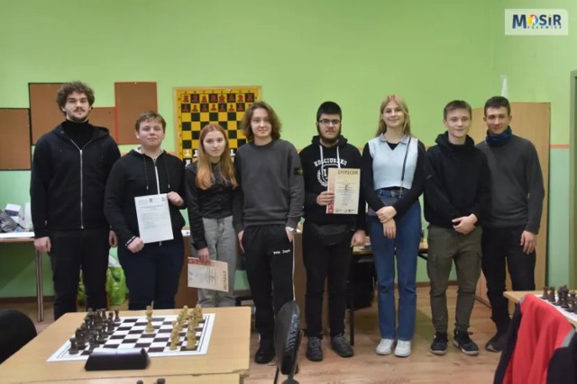 Rejonowe zawody szachowe dla szkół ponadpodstawowych.
