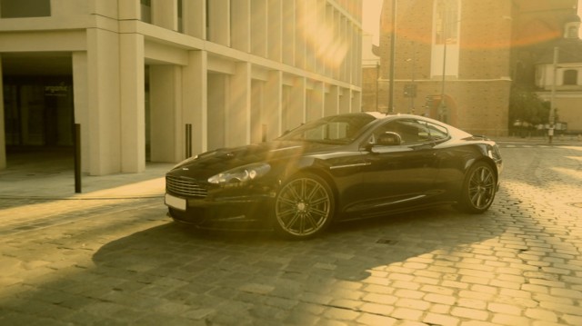 Przejażdżka z NEONET – Aston Martin DBS