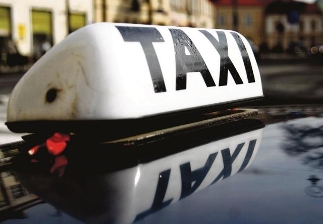 Napad na taksówkarza w Chełmie: napastnik dźgnął mężczyznę nożem