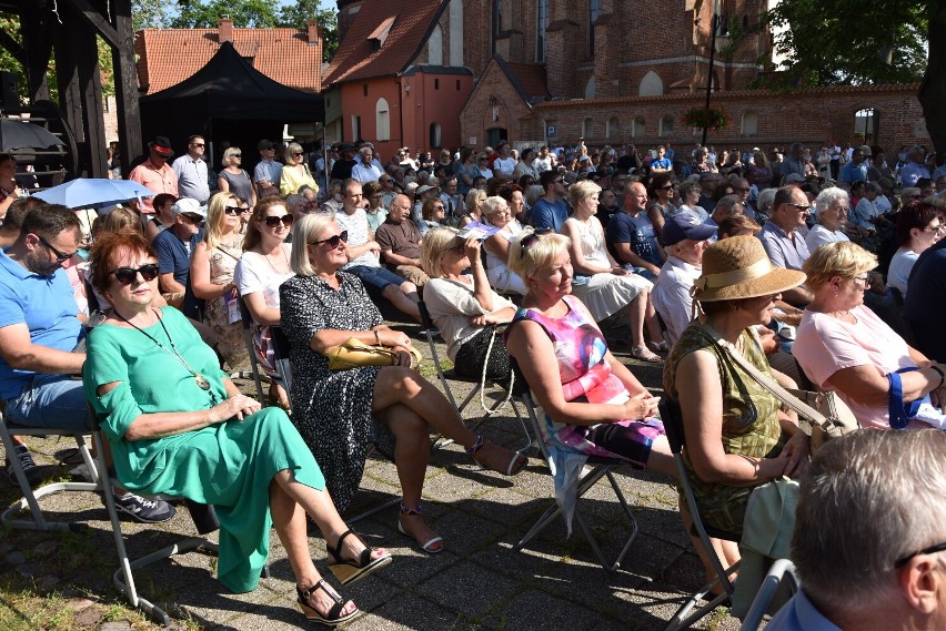 Żukowskie Lato Muzyczne. "Usta milczą dusza śpiewa"- na finał wystąpi Grażyna Brodzińska!