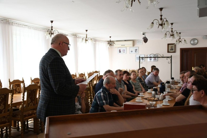 Wybory sołtysa w miejscowości Morakówko. Mieszkańcy spośród trzech kandydatek wybrali na to stanowisko Marię Maryniewską