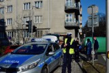Nowy Sącz. Wypadek na skrzyżowaniu ul. Jagiellońskiej i Mickiewicza. Potrącony rowerzysta trafił do szpitala [ZDJĘCIA]