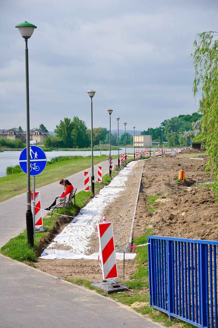 Nowa ścieżka rowerowa nad Wisłokiem [ZDJĘCIA]